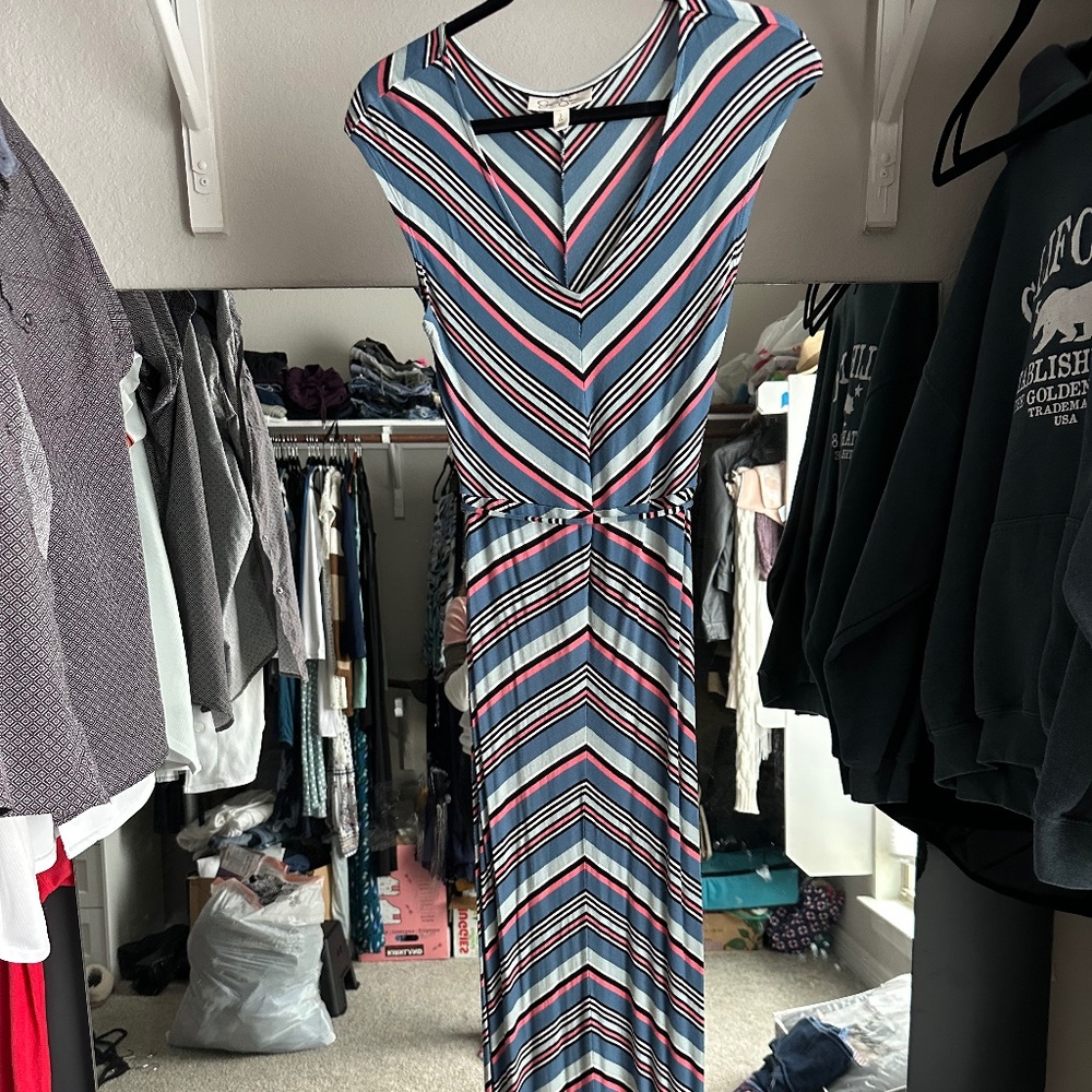 Jessica Simpson Motherhood Maternity Long Dress